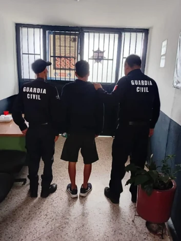 SSP detiene a hombre en Morelia, con orden de aprehensión por robo de vehículo