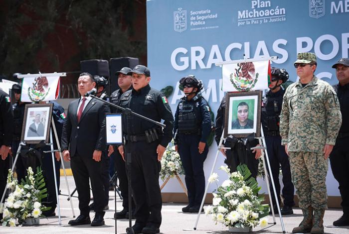 SSP rinde homenaje póstumo a 5 elementos de la Guardia Civil caídos en cumplimiento de su deber