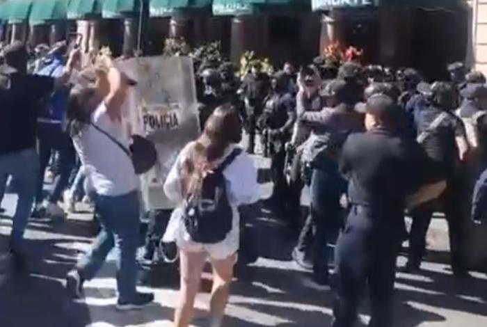 SSP separará a policía que agredió a la periodista Liliana Jiménez e iniciará investigación