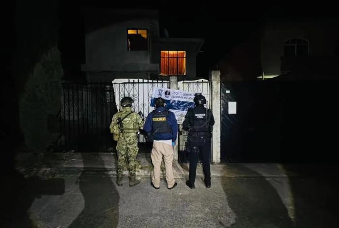 SSPC y FGE detienen a cinco y aseguran vehículos y drogas en Álvaro Obregón