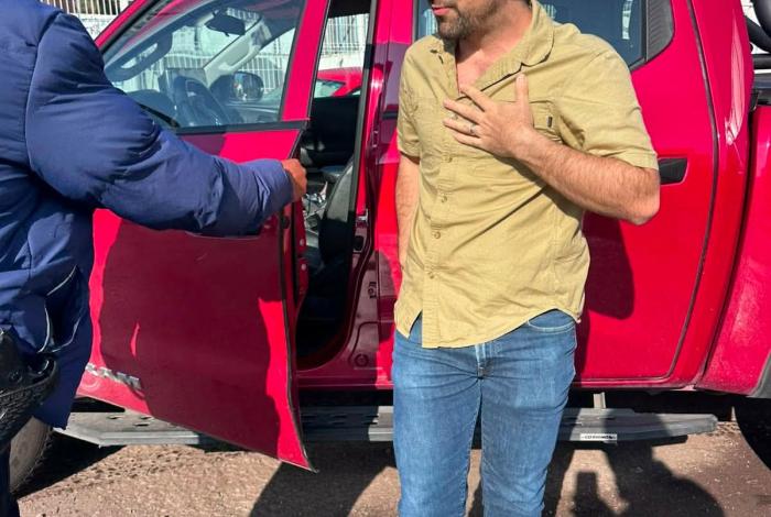 Sujeto golpea a trabajadora de obra vial en Morelia y es detenido por la GC
