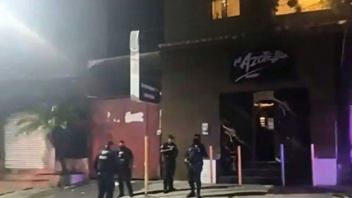 Sujetos armados ingresan a un bar y asesinan a una persona en Cuautla