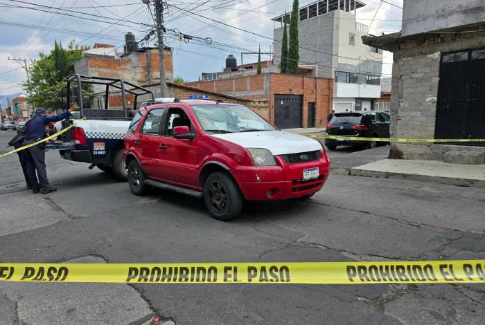 Sujetos armados privan de la libertad a pareja en la colonia Santiaguito, Morelia