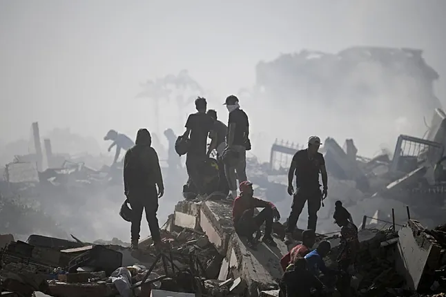 Suman 589 personas muertas y casi 3 mil heridas, tras los 2 terremotos ocurridos en Venezuela