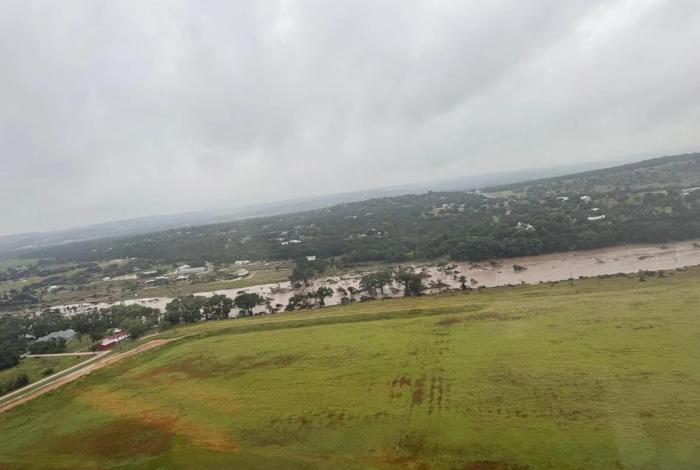 Suman ya 59 muertos tras inundaciones en Texas