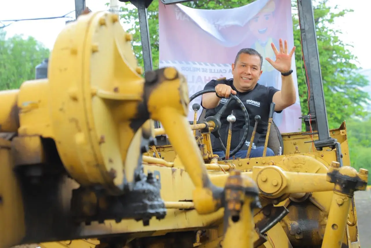 Supervisa Juan Carlos Barragán avances de Échale una Mano a Morelia en San Juanito Itzícuaro