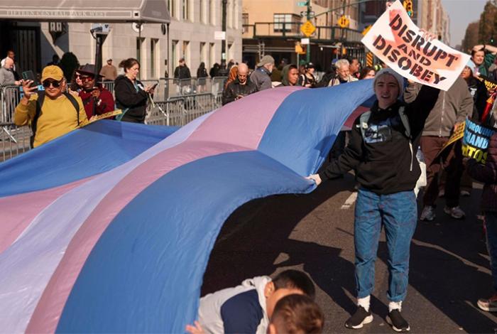 Supremo de Estados Unidos respalda leyes que prohíben a atletas trans competir en equipos femeninos