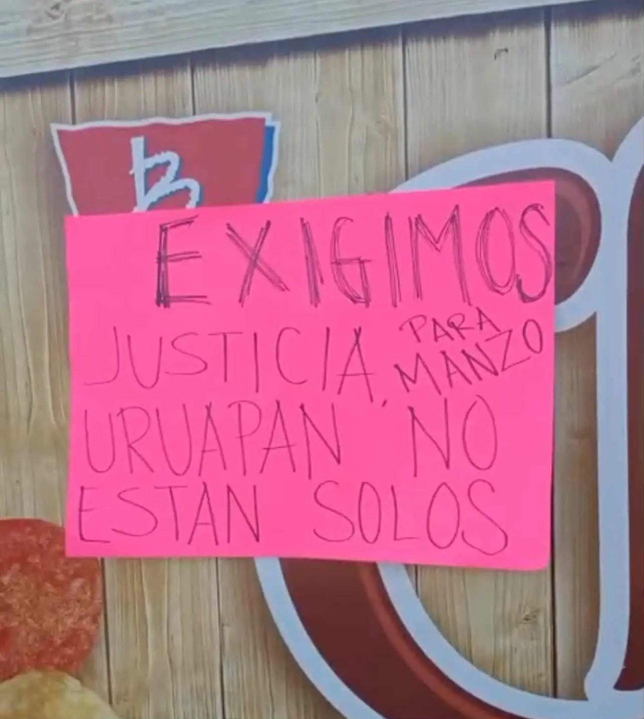 Suspenden clases en Uruapan derivado del asesinato de Carlos Manzo