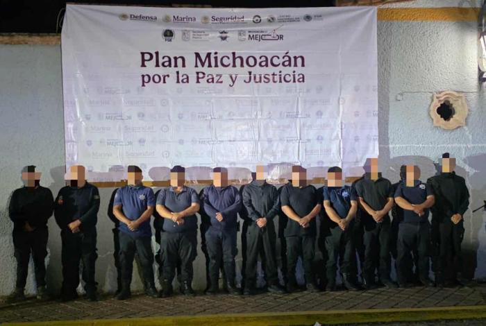 Suspenden proceso a 11 policías de Ecuandureo; seguirán su caso en libertad