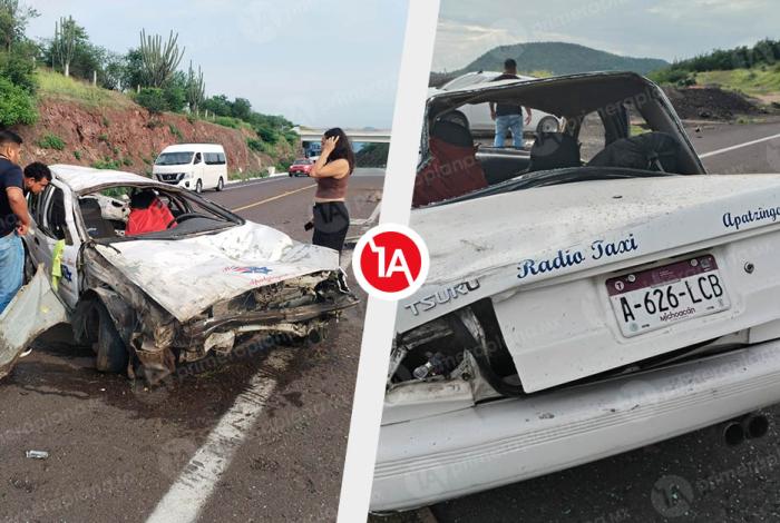 Taxi termina destrozado en la Siglo XXI