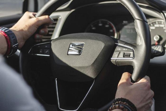 ¿Tienes un Seat? Profeco llama a revisión a 7 mil autos de estos modelos por defecto en las bolsas de aire