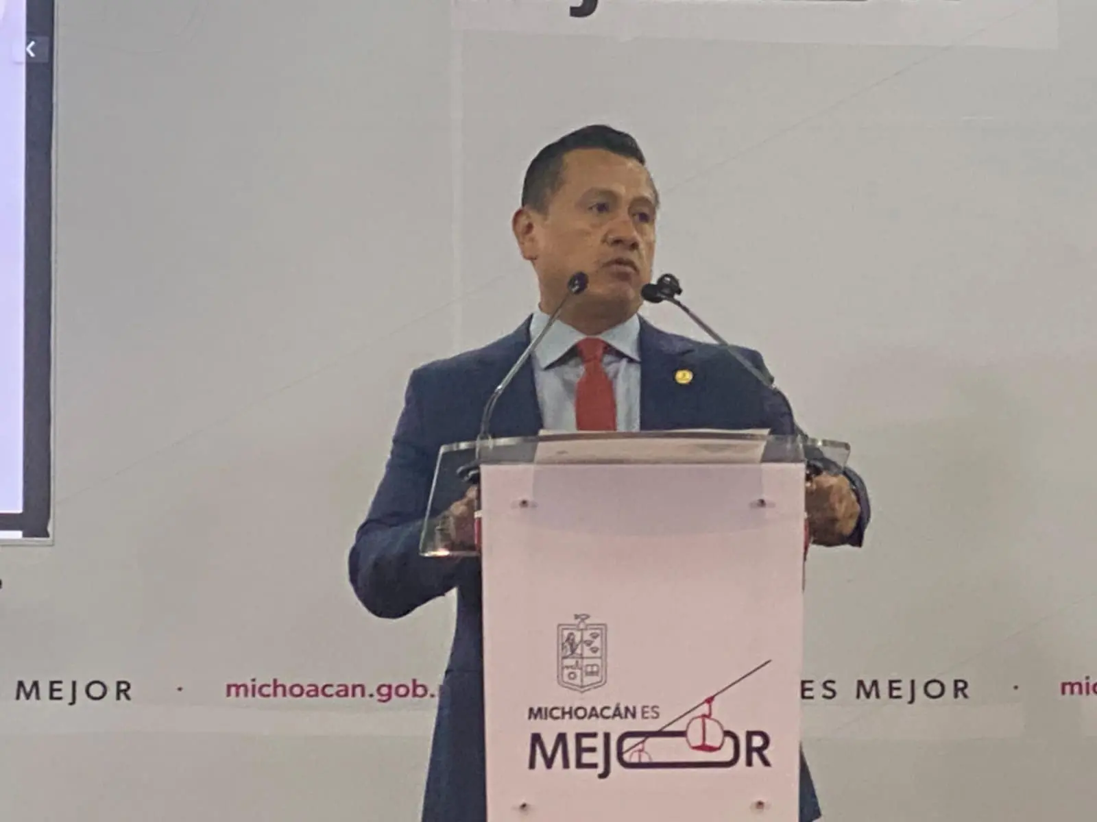 Torres Piña y Harfuch acuerdan estrategia de seguridad para Michoacán