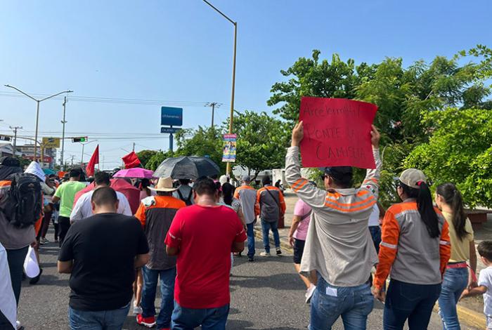 Trabajadores de ArcelorMittal exigen reparto de utilidades