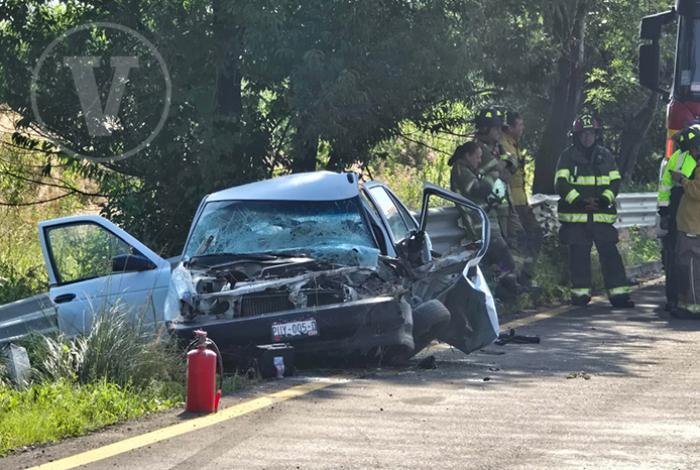 Trágico choque en la carretera Morelia-Pátzcuaro deja dos muertos y dos heridos; víctimas venían de Arantepacua