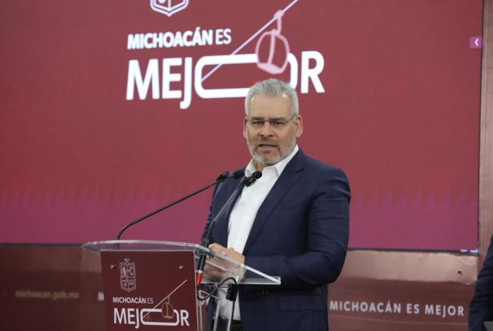 Tránsito libre en carreteras de Michoacán: Bedolla