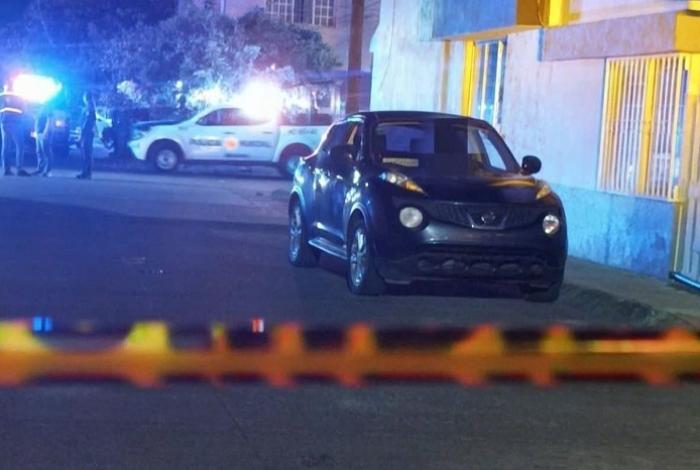 Tras presunto pleito, hombres balean a familia en Uruapan; hombre muere y su esposa e hijo quedan heridos