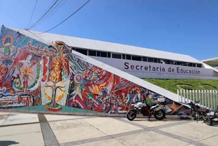 Tras protestas, SEE garantiza maestros de planta en primaria Benemérito de Morelia