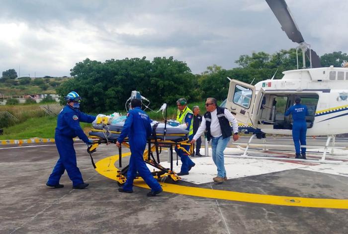 Trasladan en helicóptero a adolescente herido de Lázaro Cárdenas a Morelia