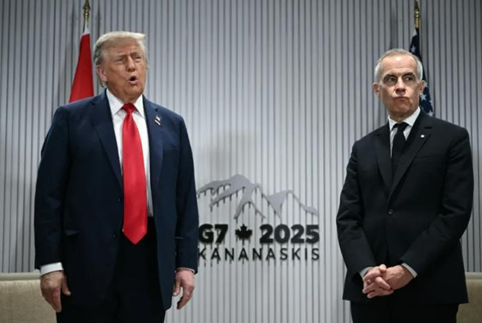Trump anuncia arancel del 35% a Canadá por tomar represalias