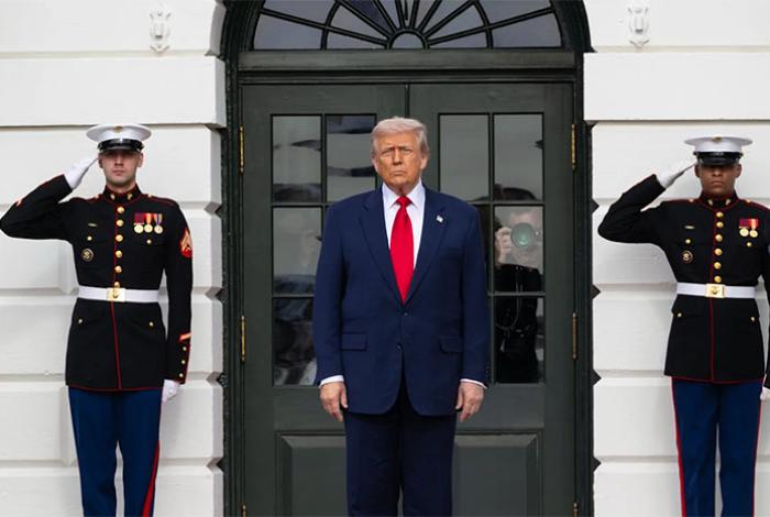 Trump estudia “medidas adicionales” contra los narcos en México, dice la Casa Blanca