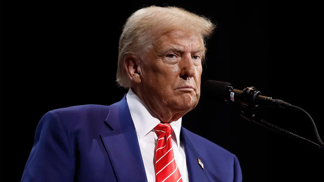 Trump indica que decidirá en dos semanas sobre una intervención militar en Irán