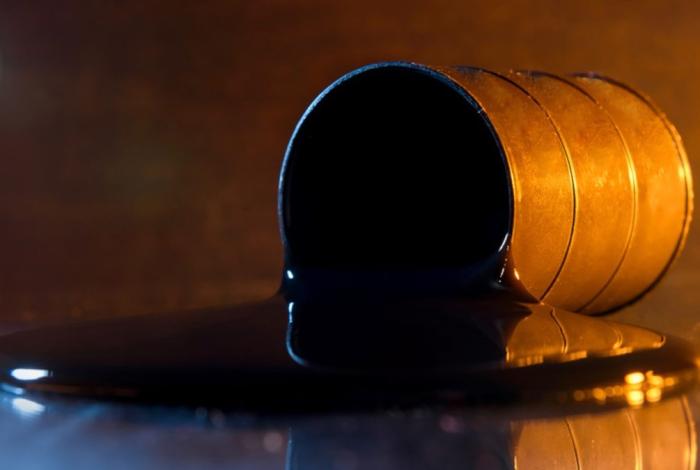 Trump inicia extracción del petróleo de Venezuela; ‘yo controlaré el dinero’, dice