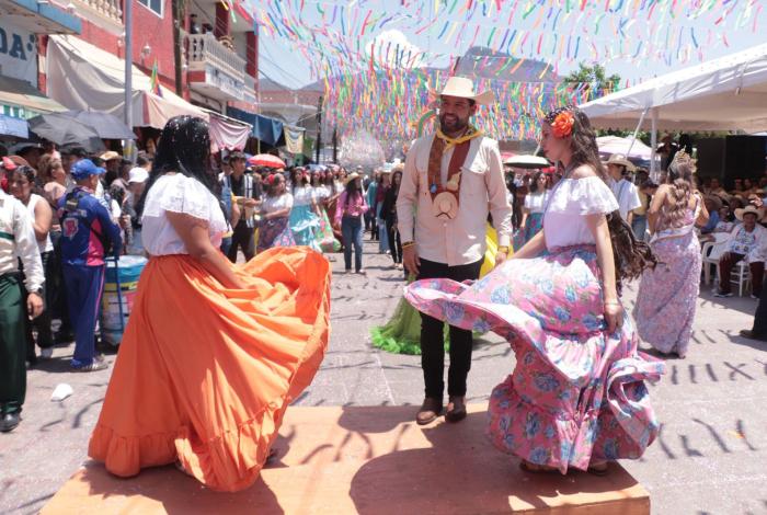 Tuzantla representa la identidad de la Tierra Caliente y se reflejó en el inicio de la Expo Feria de Pascua 2026”: Octavio Ocampo