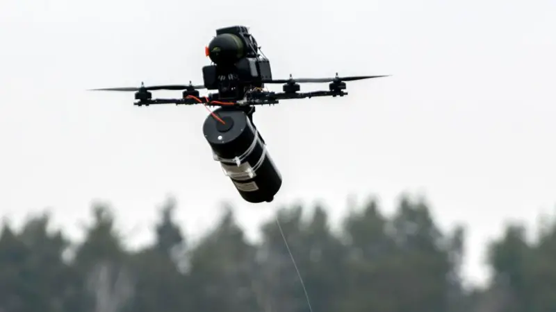 Ucrania tiene suficiente armamento para defenderse de Rusia, asegura Zelenski