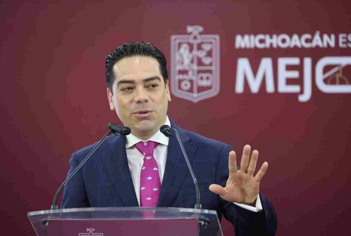 UIPN asegura droga y detiene a 8 presuntos narcomenudistas tras catear tres domicilios en Morelia