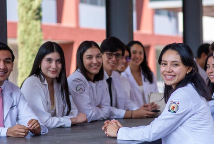 UMSNH lanza curso de preparación para el examen a carreras del área de la Salud; inscripciones abiertas