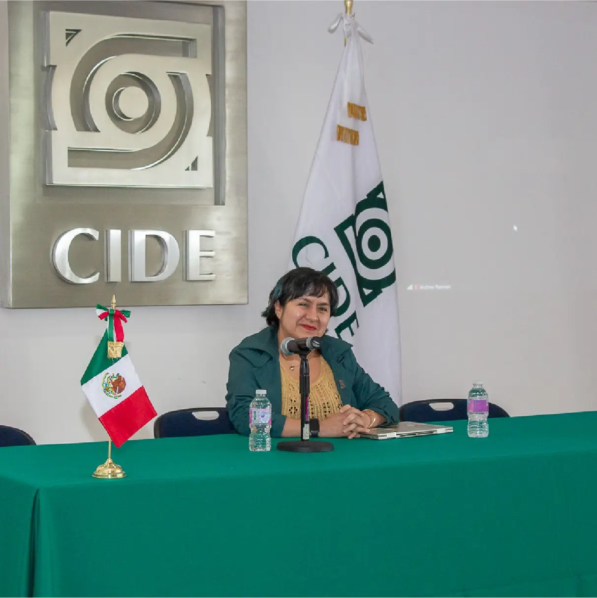 UMSNH reconoce a la doctora Lucero Ibarra Rojas como nicolaita ejemplar