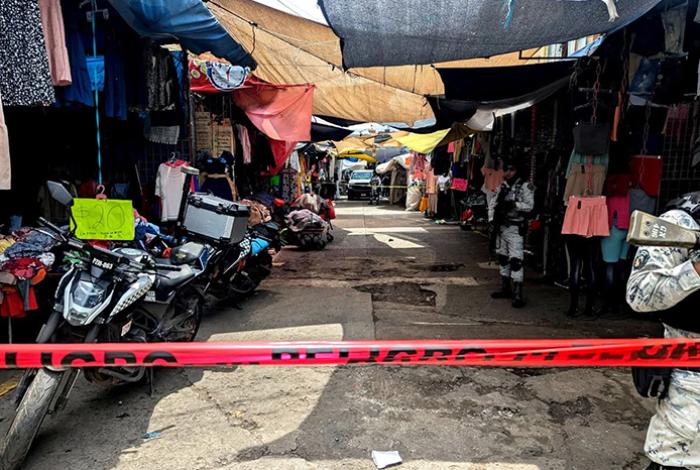 Un hombre asesinado y una mujer herida a balazos, en el Mercado Hidalgo de Zamora