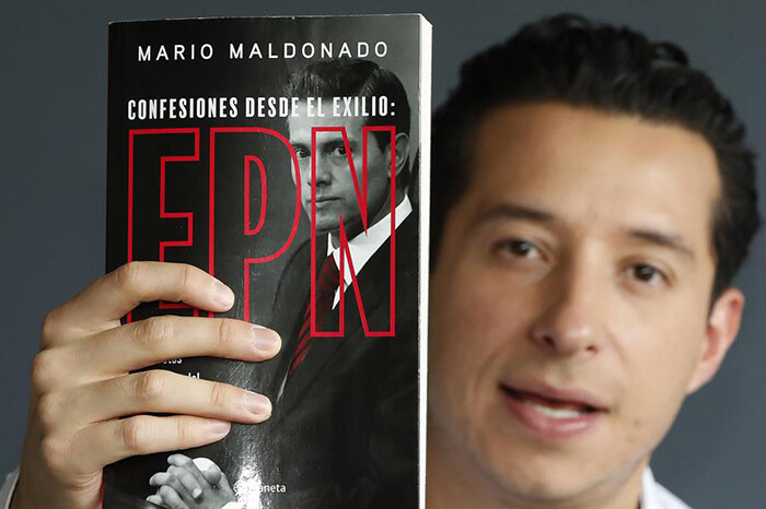 Un libro busca que cada quien “juzgue” al expresidente de México, Enrique Peña Nieto