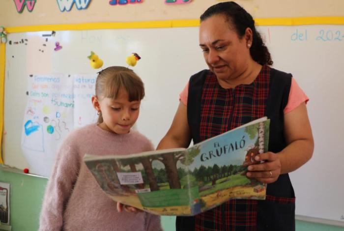 Un silencio informativo para la lectura, y por la construcción de paz