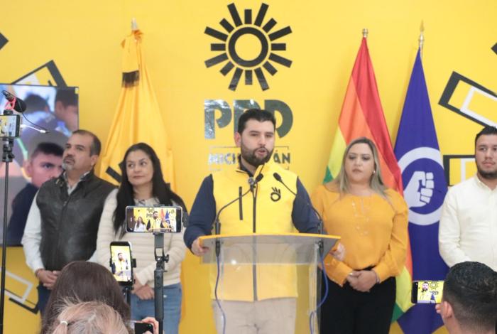 Urge detener el cobro de cuotas que lastima a las familias michoacanas, pide el diputado Octavio Ocampo