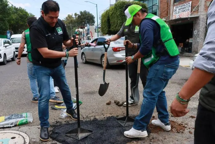 Urge reforzar brigadas para atender los baches en Morelia: PVEM