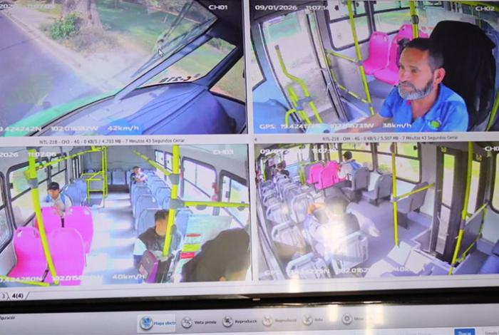 Uruapan moderniza su transporte público con autobuses inteligentes conectados al C5