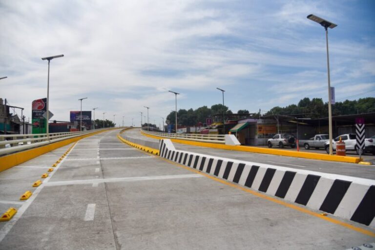 Vialidades de concreto hidráulico consolidan transformación de Uruapan: Rogelio Zarazúa