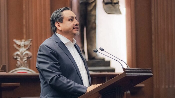 Víctor Manríquez pide legislar sobre «derechos reproductivos» y combatir la violencia