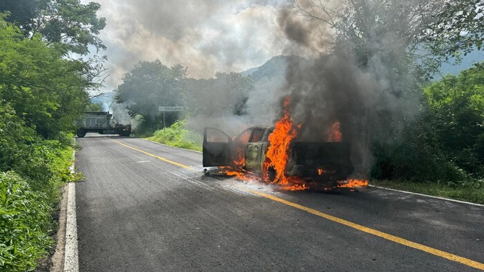  #Video | Emboscan a comisario regional en la Tierra Caliente michoacana