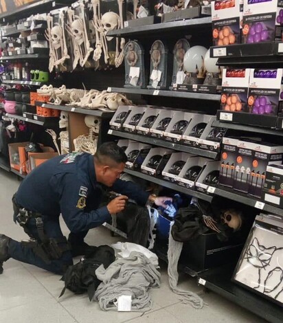  #Video | Falsa amenaza de bomba en Wal-Mart La Huerta moviliza a la Guardia Civil