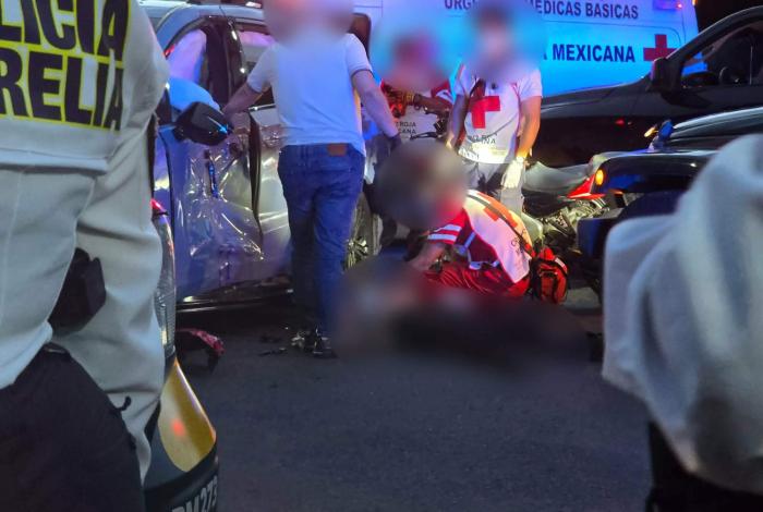 #Video | Identifican a motociclista fallecido tras impacto contra camioneta, en Camelinas y Virrey de Mendoza en Morelia