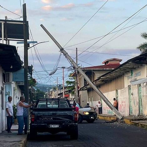 #Video | Motosicarios ejecutan a “El Zarco” y se desatan balaceras en Parácuaro