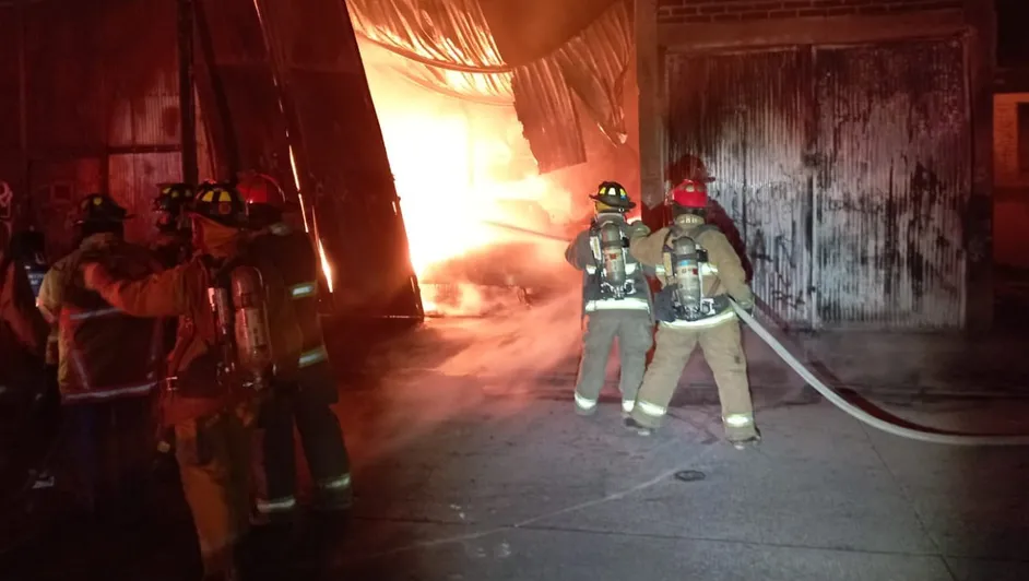 Video| Ocurre explosión de una bodega utilizada para el Huachicol en Villagrán, Guanajuato