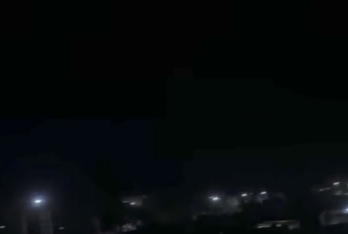 #VIDEOS | Habitantes alertan sobre balacera en Zinapécuaro; autoridades no confirman saldo