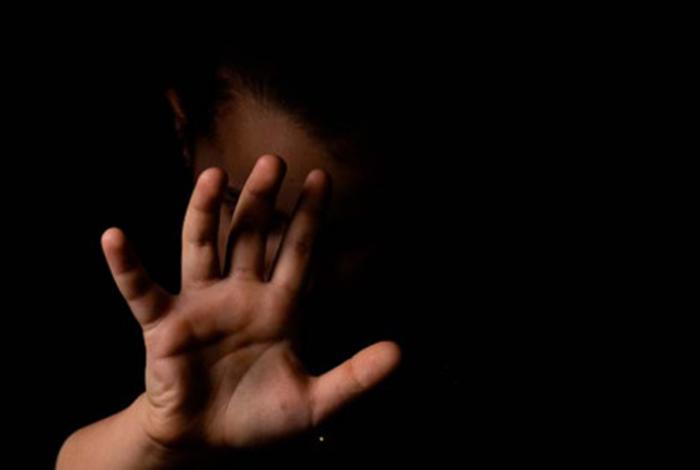 Vinculan a proceso a policía de Zamora desaparecer a su expareja y abusar de la hija de ella