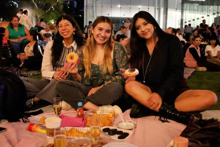 Vive un viernes inolvidable con el ‘Picnic & Rock Siguiendo la Luna’, en Ceconexpo