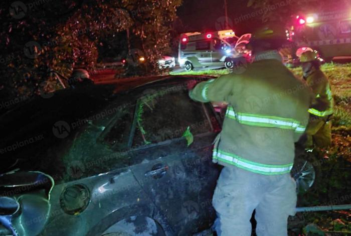 Volc4dura deja dos lesi0nados en la Uruapan-San Juan Nuevo