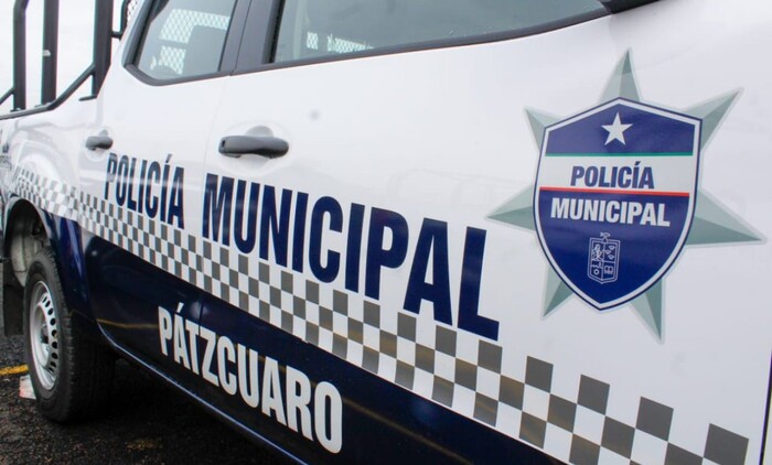  Volcadura de auto deja un herido en Pátzcuaro