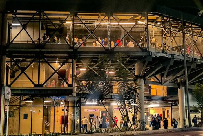 ¡Éxito en las alturas! Teleférico de Uruapan supera los 18 mil usuarios al día: Bedolla
